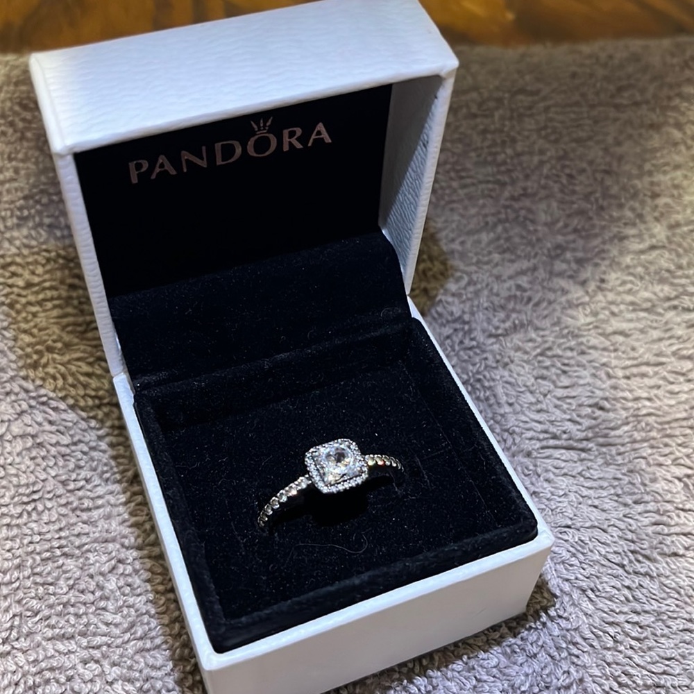 AUTHENTIC Pandora Square Sparkle Halo Ring